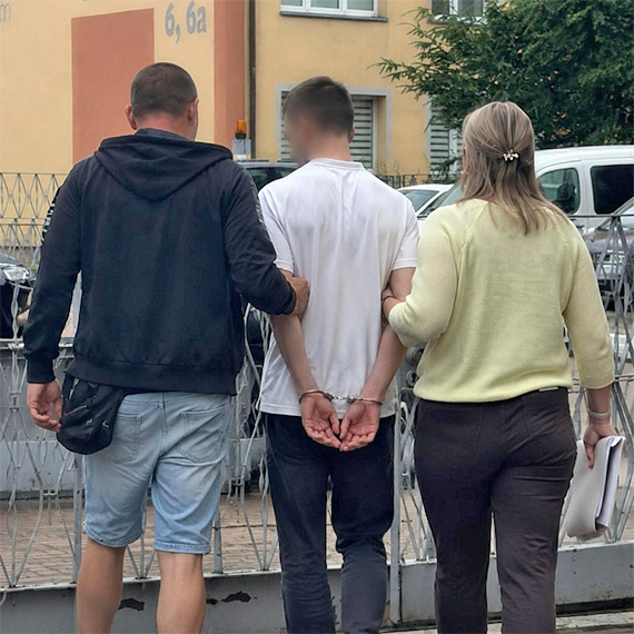 Odpowiedzą za włamania i inne przestępstwa