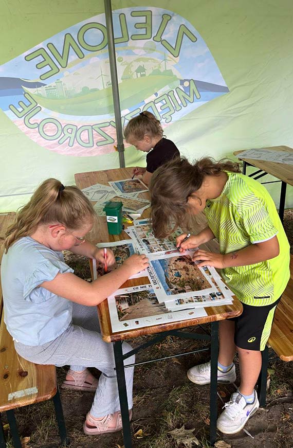 Ekologia przez zabaw�. Woli�ski Park Narodowy i Zielone Mi�dzyzdroje edukowa�y mieszka�c�w i turyst�w