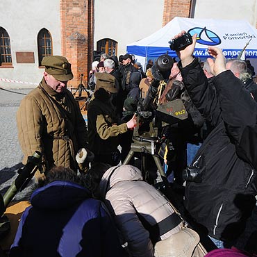 Kamie� Pomorski: Wybuchowo na pikniku historycznym. Zobacz film i zdj�cia!