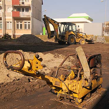 Wolin: Koniec z gigantyczną kałużą. Będzie parking