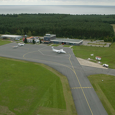 Samolotem ze �winouj�cia do Warszawy