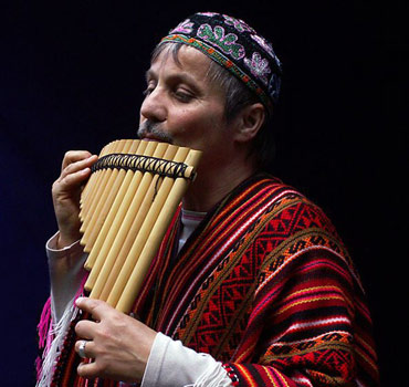 Koncert oraz wystawa obraz�w T. Wasilewskiego w Bibliotece w Mi�dzyzdrojach