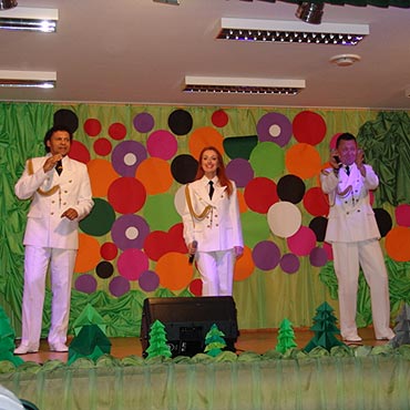 Dziwn�w: Koncert na marynarsk� nut�