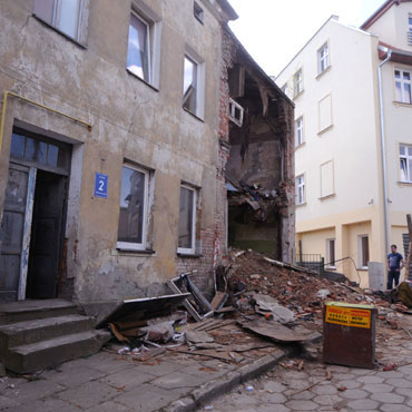 Kamień Pomorski: Ruina zniknie do piątku