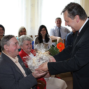 Cztery woli�skie ma��e�stwa �wi�towa�y sw�j wielki jubileusz