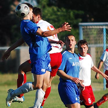 IV liga: Derby na remis. Zobacz zdj�cia!