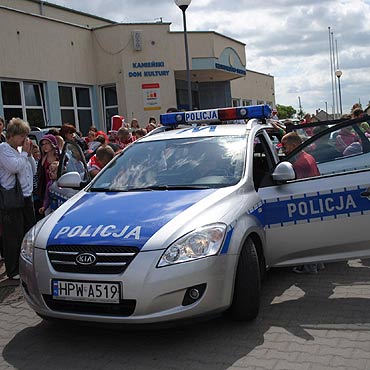 Policjanci odwiedzili szko�y 