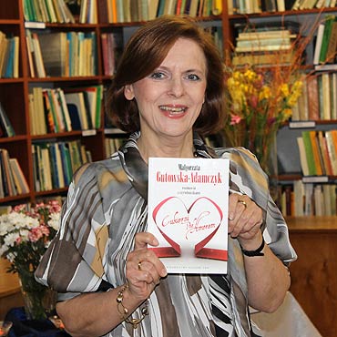Autorka bestsellerowej sagi „Cukiernia pod amorem” go�ci�a w mi�dzyzdrojskiej bibliotece