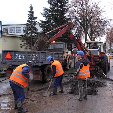 P�k�a rura. Cz�� mieszka�c�w nie ma wody