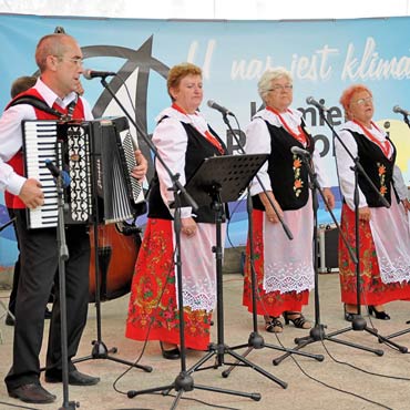 Kamie� Pomorski: XVI Festiwal Wsp�czesnej Kultury Ludowej