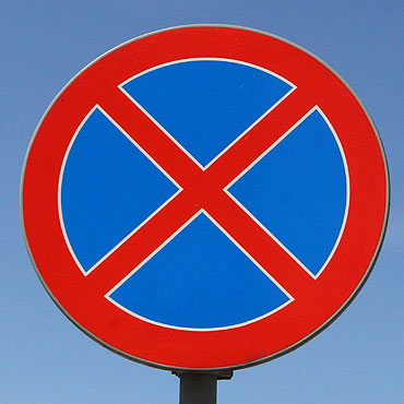 �uk�cin: Postawiono znaki zakazuj�ce parkowania