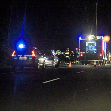 Mi�dzyzdroje: Nietrze�wy kierowca BMW doprowadzi� do wypadku. Pi�� os�b rannych