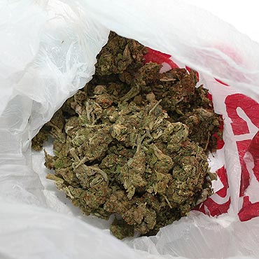 Mi�dzyzdroje: Ucieka� przed policjantami, bo mia� 100 gram�w marihuany