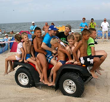 Dziwnów: Festiwal Gwiazd Sportu – kolejny dzień sportowych zabaw