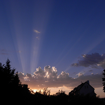 Kamie� Pomorski: Czytelnicy fotografuj� zach�d s�o�ca