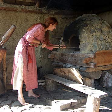 Wolin: Zako�czy�y si� warsztaty do�ynkowe w Skansenie S�owian i Wiking�w