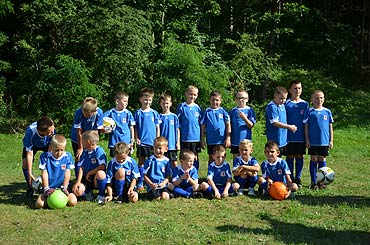 Wolin: Najm�odsza dru�yna pi�karska dosta�a stroje