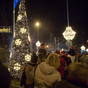 Bajkowe lampki roz�wietli�y Mi�dzyzdroje