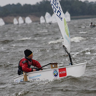 Za nami drugi dzień regat Crewsaver Open Polish Optimist Championship