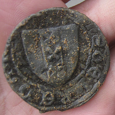 P�no�redniowieczna plomba towarowa z Amsterdamu w zbiorach MHZK