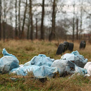 W 2013 roku b�dziemy p�aci� inaczej za wyw�z �mieci. Jak? Zag�osuj w sondzie