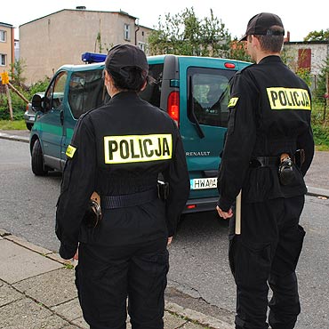 Powiat: Młodzi policjanci będą patrolować miejscowości