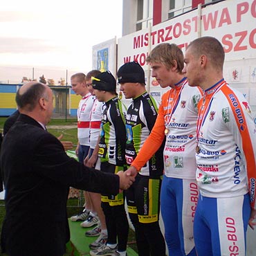 Br�zowe medale dla naszych kolarzy na koniec sportowego sezonu