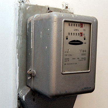 Golczewo: Na korytarzach zgas�o �wiat�o. Zdemontowano liczniki energetyczne