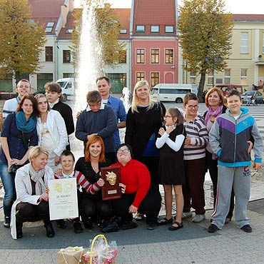 Niepe�nosprawni arty�ci zdobyli Grand Prix!