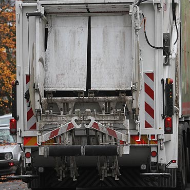 Jak liczy� op�at� za �mieci? Nasi Czytelnicy ju� wybrali 