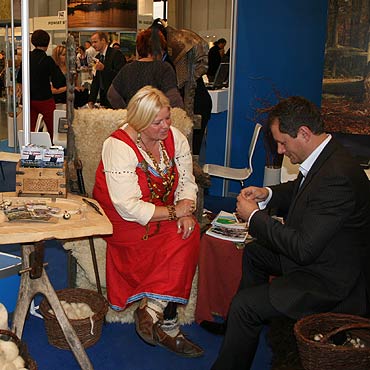 Wspania�a promocja S�owian i Wiking�w w Poznaniu