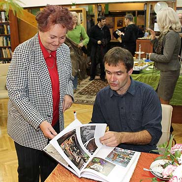 Zabytkowe cmentarze oczami podr�nika Micha�a Rembasa