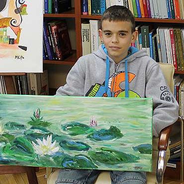 Fenomenalny nastolatek. Zacz�� malowa� gdy mia� 2 lata
