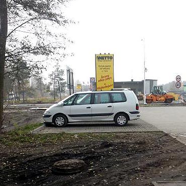 Mi�dzyzdroje: Pu�apka na klient�w supermarketu. Uwa�aj!