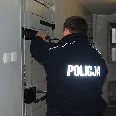 Kamie� Pomorski: Kradli elektronarz�dzia. Wpadli w r�ce policjant�w
