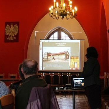 Kamie� Pomorski: Rozmawiali o architekturze ryglowej