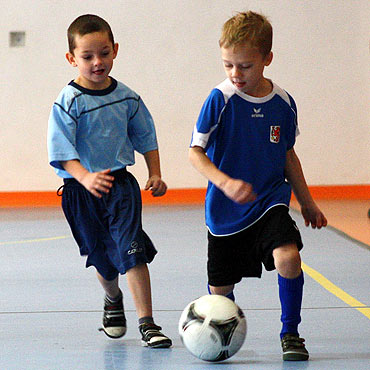 �wierzno: Halowy Turniej Orlik Cup 2012