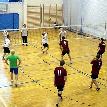 Mi�dzyzdroje: Miko�ajkowy Turniej Pi�ki Siatkowej Amator�w