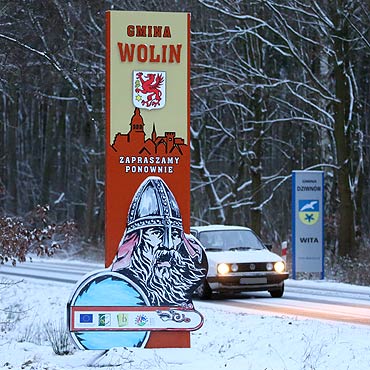 Wolin: Postawiono 9 nowych witaczy. Kosztowa�y blisko 90 tys. z�otych