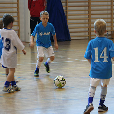 Mi�dzyzdroje: Halowy Turniej Pi�ki No�nej rocznika 2004