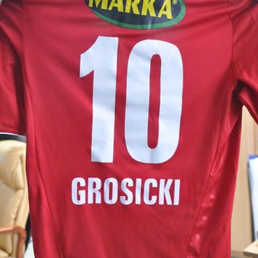 WO�P: Do wylicytowania fotel w�jta �wierzna, rejs na Bornholm i koszulka „Grosika”