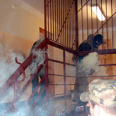 Mi�dzyzdroje: Terrory�ci w szkole. Nauczyciele prze�wiczyli zachowanie na wypadek zagro�enia