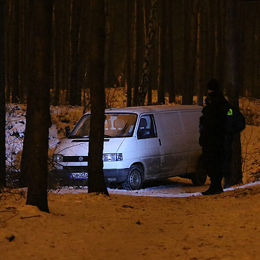 Ukradziono samoch�d za�adowany papierosami. Nagroda za wskazanie z�odzieja 