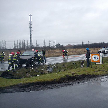 Wolin: Nieostro�ny kierowca seata zderzy� si� z ki�