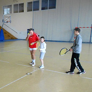 Kamie� Pomorski: Bezp�atne zaj�cia tenisa ziemnego