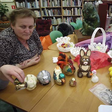 Dziwnów: Kiermasz wielkanocnych stroików i ozdób