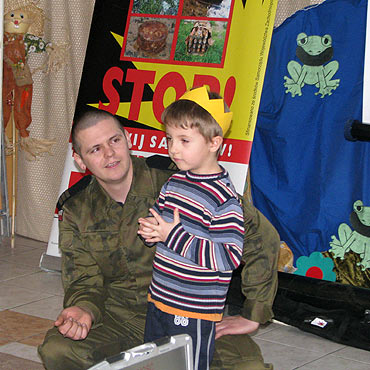 Wrzosowo: Saperzy u najmłodszych