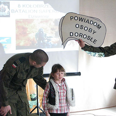 Wrzosowo: Saperzy u najmłodszych