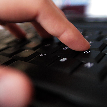 Międzyzdroje: Wolontariusze nauczą seniorów korzystać z Internetu