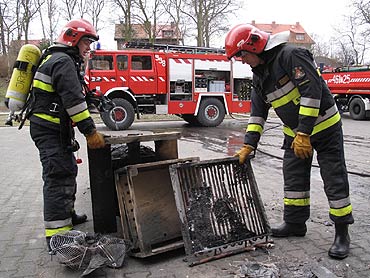 Kamień Pom.: Pożar sklepu z artykułami przemysłowymi
